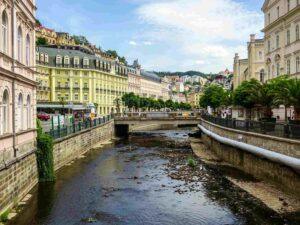 karlovy vary, river walk